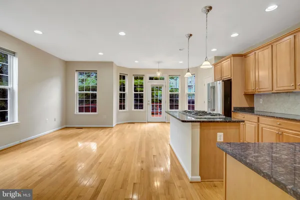 $3,700 | 4511 Billingham Street, Fairfax, VA 22030
