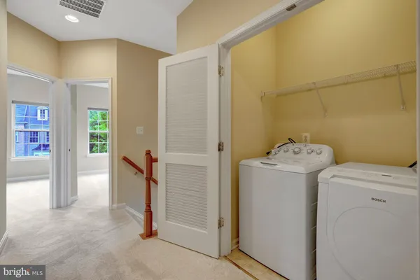 $3,700 | 4511 Billingham Street, Fairfax, VA 22030