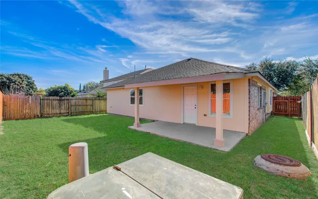 $1,750 | 12846 Sai Baba Drive, Houston, TX 77038