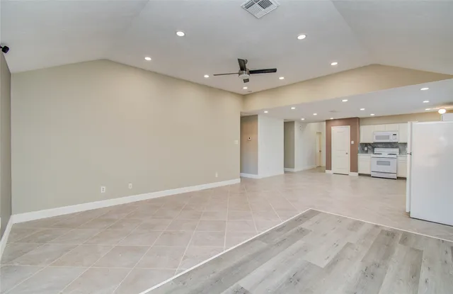 $1,750 | 12846 Sai Baba Drive, Houston, TX 77038