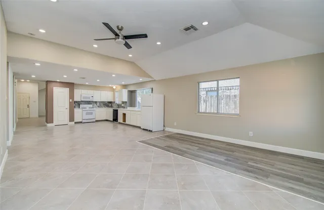 $1,750 | 12846 Sai Baba Drive, Houston, TX 77038