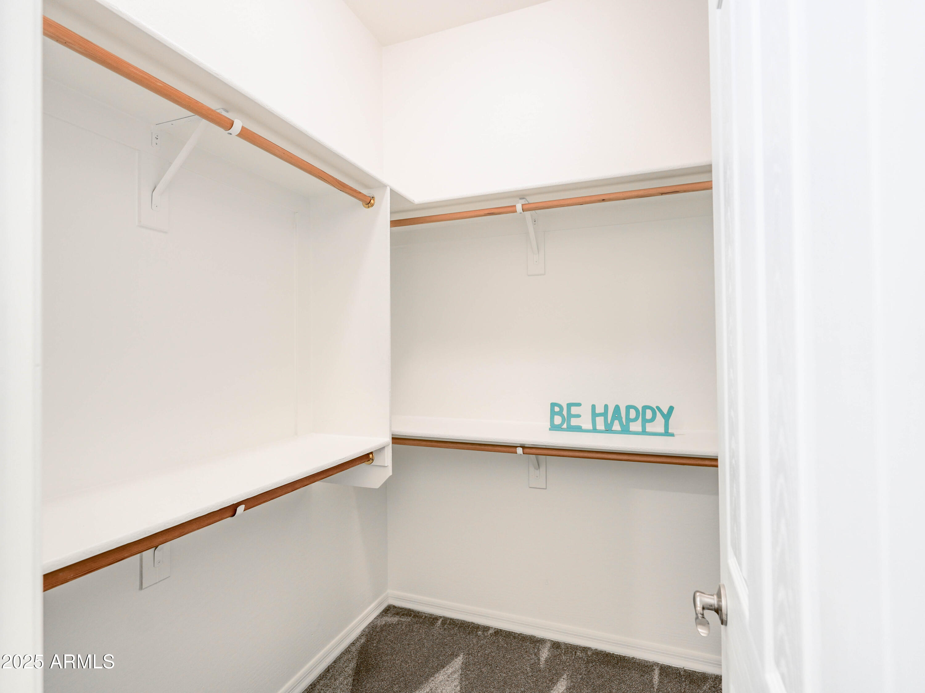 14554 South Diablo Road Arizona City, AZ 85123 - Photo 18 of 33 a view of an empty room