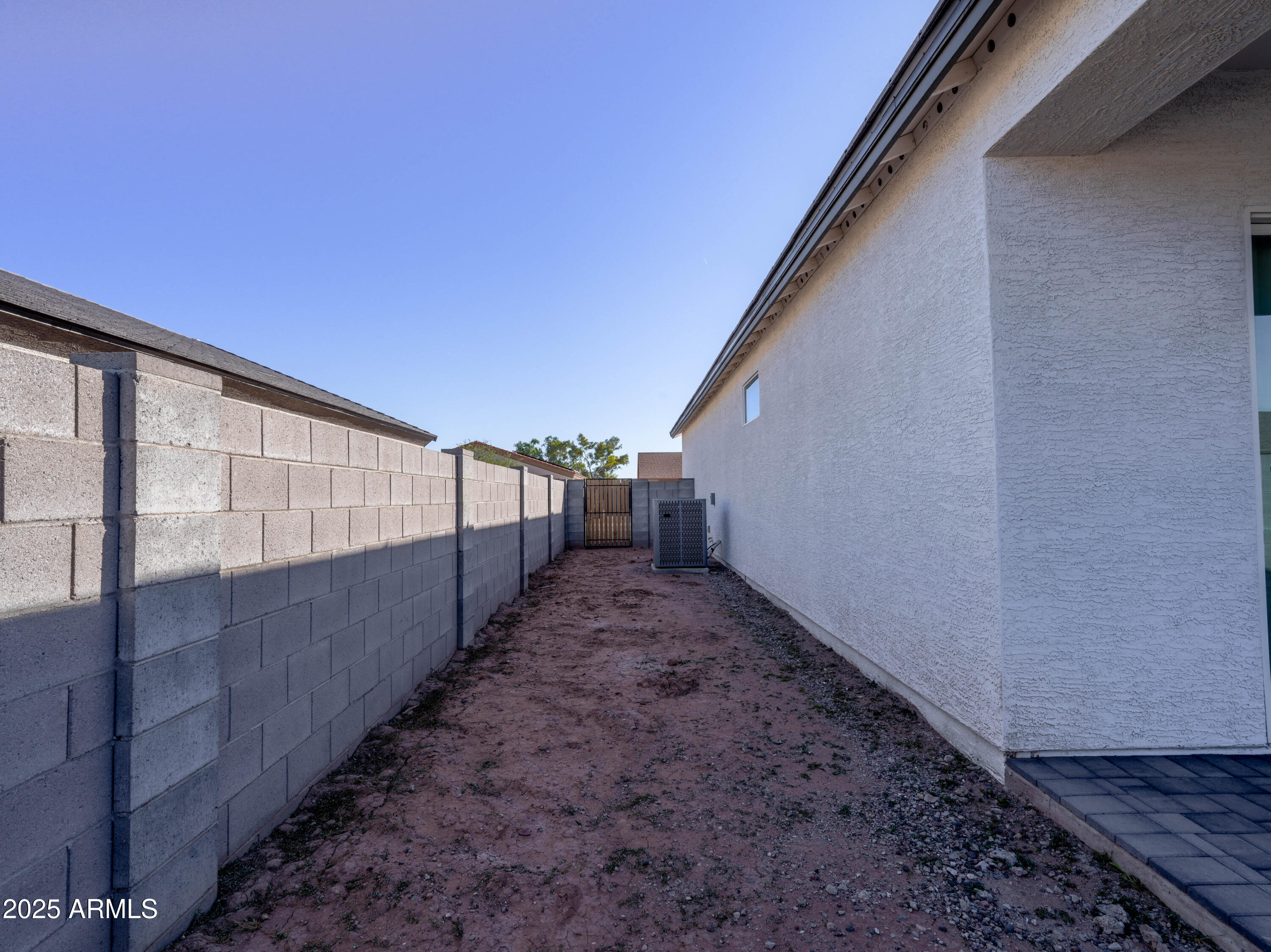 14554 South Diablo Road Arizona City, AZ 85123 - Photo 27 of 33 a view of entryway