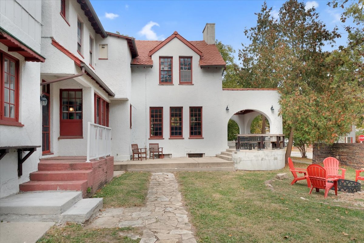 801 West Oregon Street Urbana, IL 61801 - Photo 5 of 50