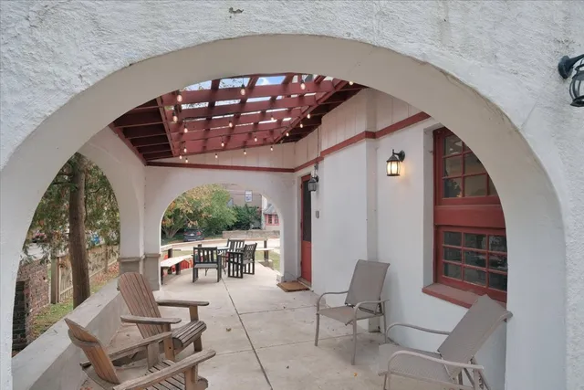 a picture of a hallway view with staircase