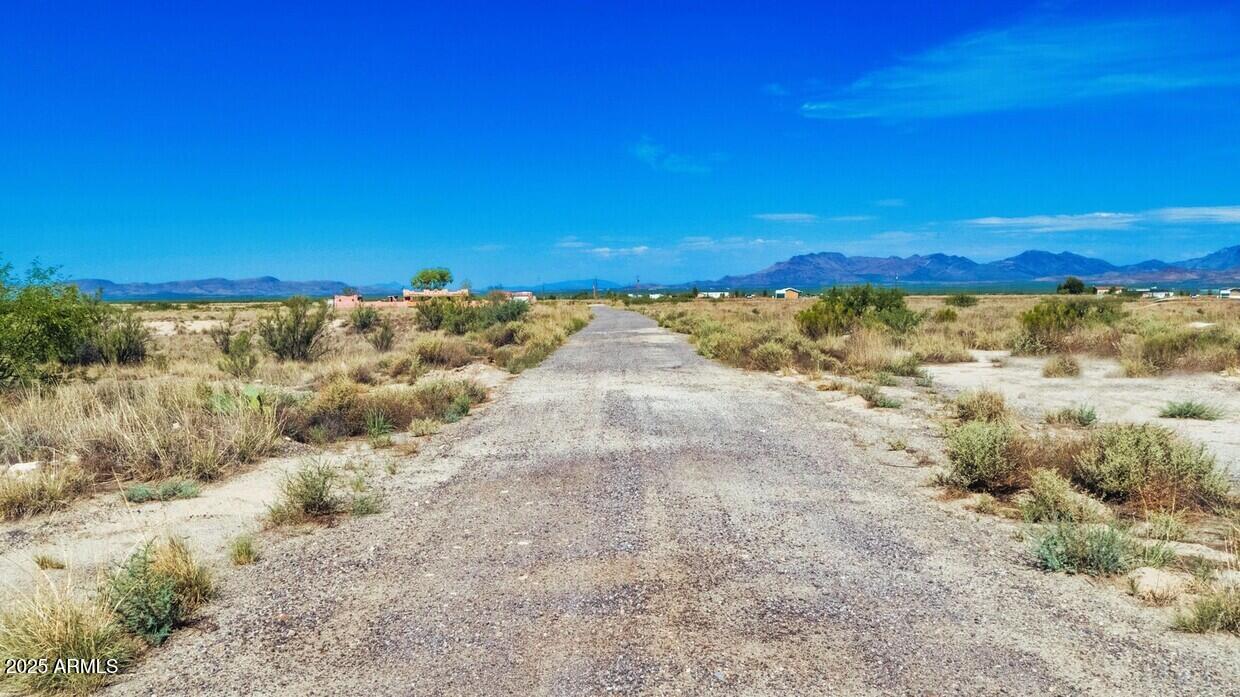11 West Holley Lane, Unit 11 Willcox, AZ 85643 - Photo 5 of 16 pic5