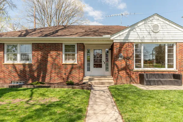 $369,000 | 200 West McKay Street, Saline, MI 48176