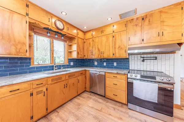 $369,000 | 200 West McKay Street, Saline, MI 48176