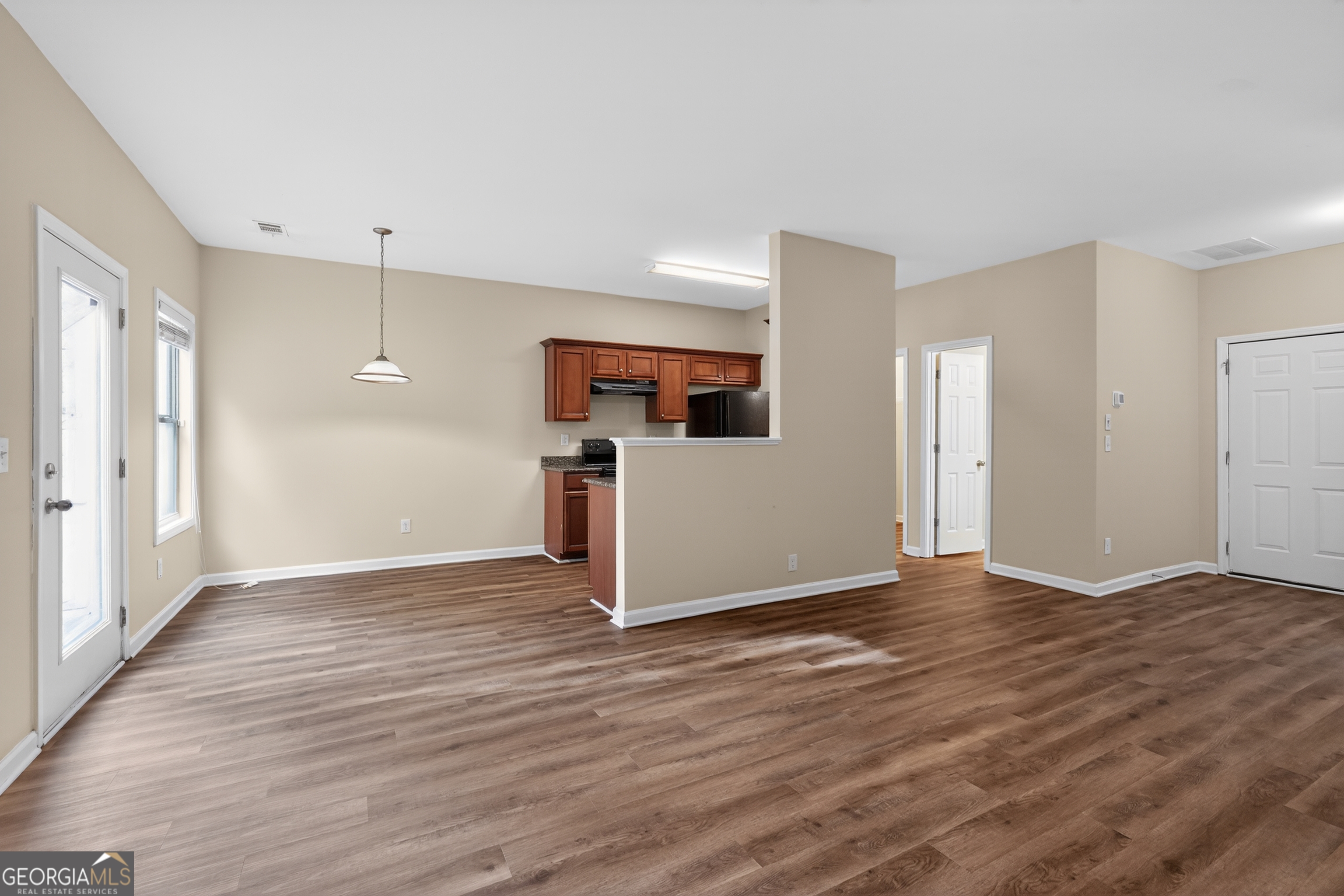 6361 Shadow Square Lithonia, GA 30058 - Photo 15 of 34
