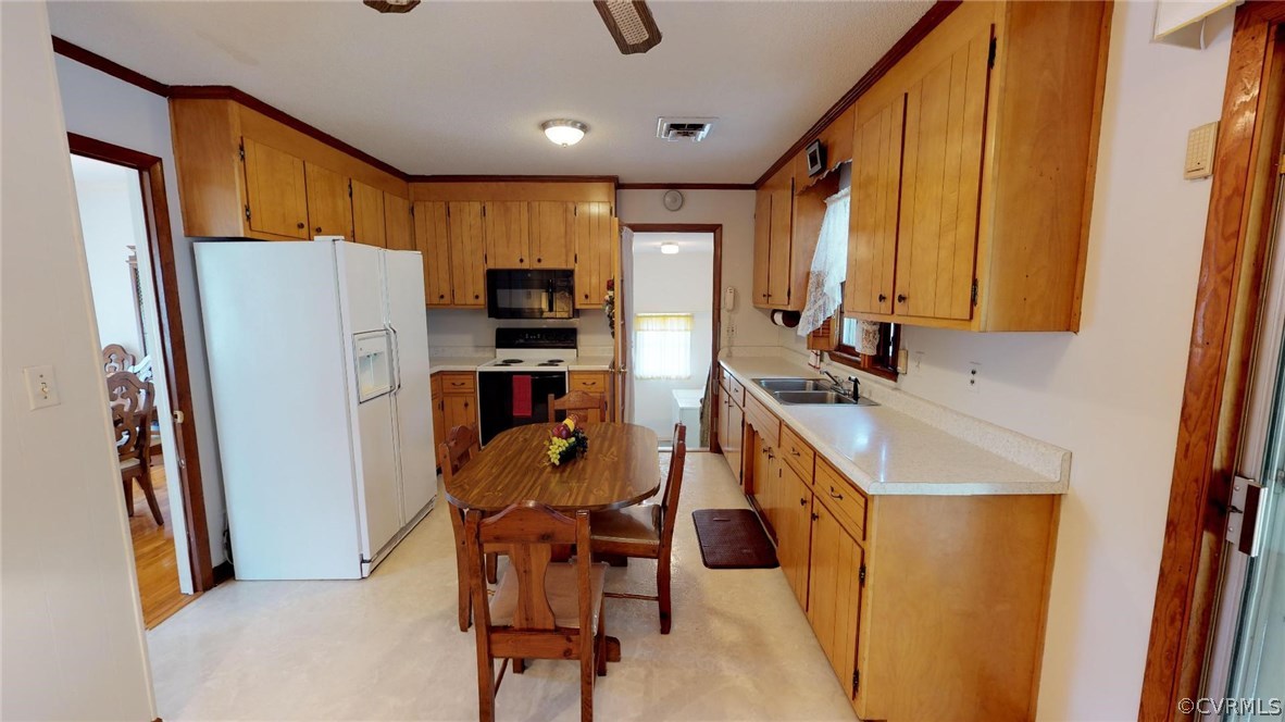 479 Graham Road Petersburg, VA 23805 - Photo 4 of 21 Gallery Image 4