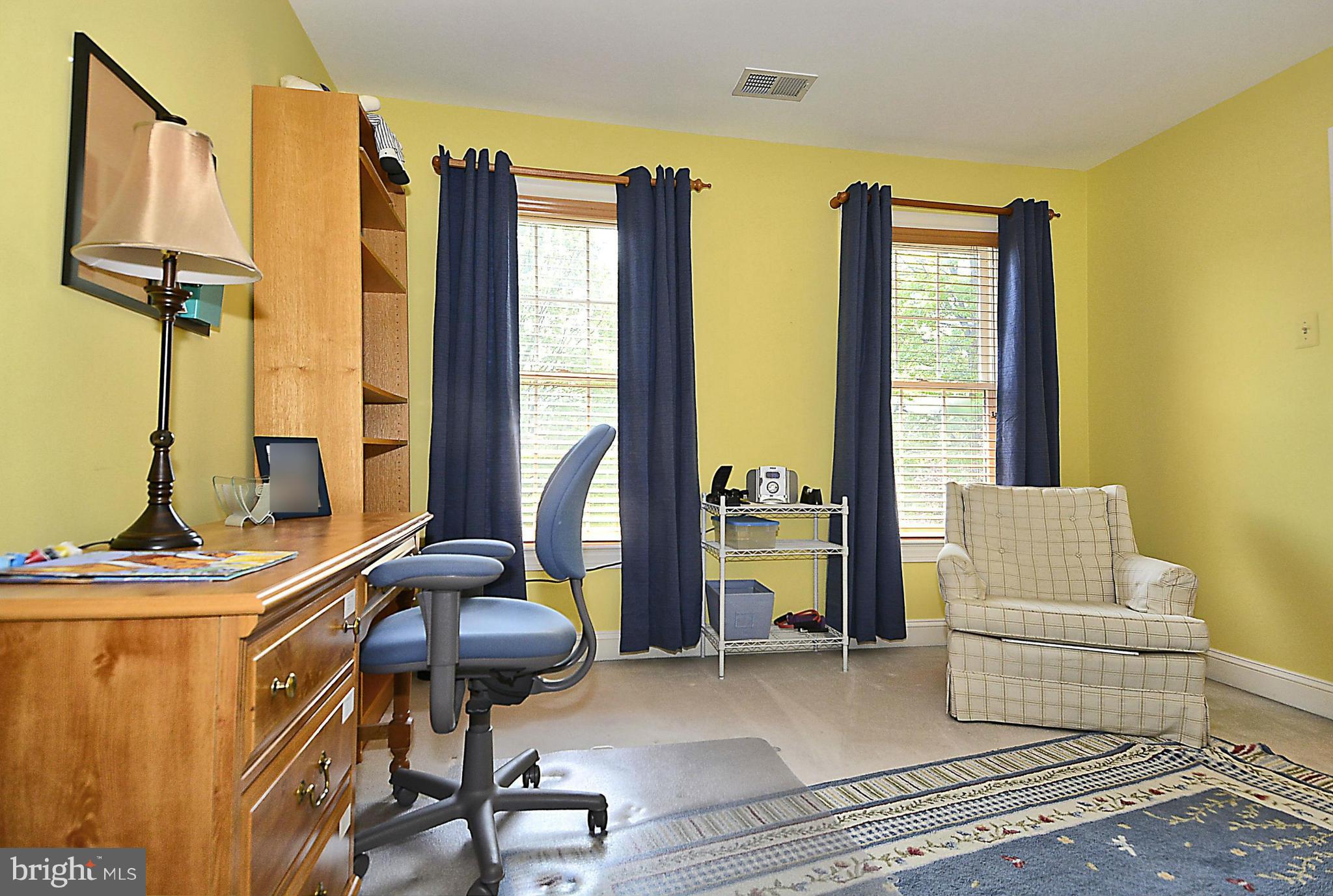 4399 Nuttall Road Fairfax, VA 22032 - Photo 22 of 30 4th Bedroom