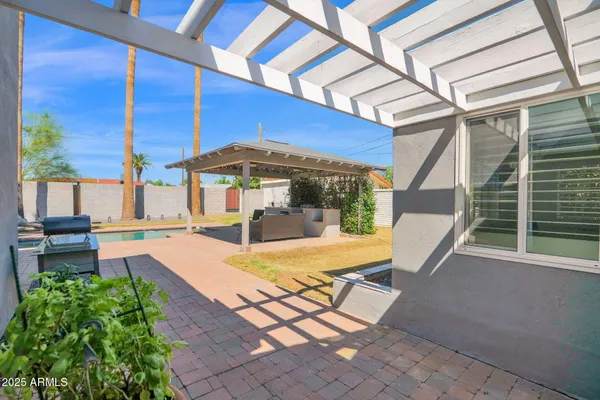 $799,000 | 1704 East Solano Drive, Phoenix, AZ 85016