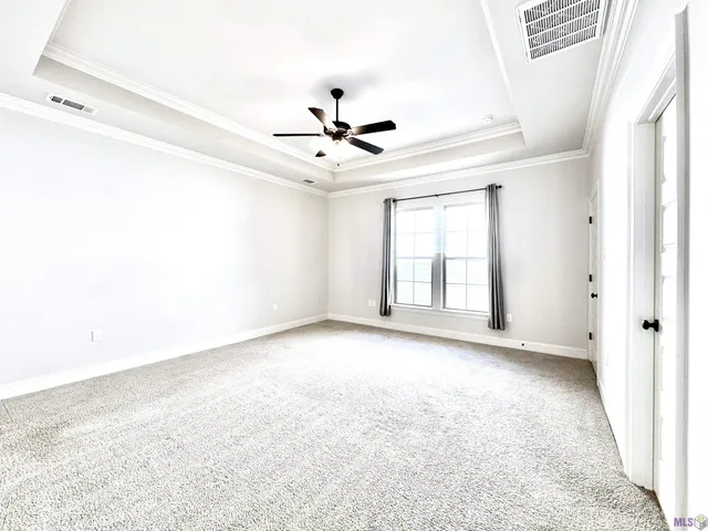 $2,400 | 14022 Knoll Park Place, Baton Rouge, LA 70810