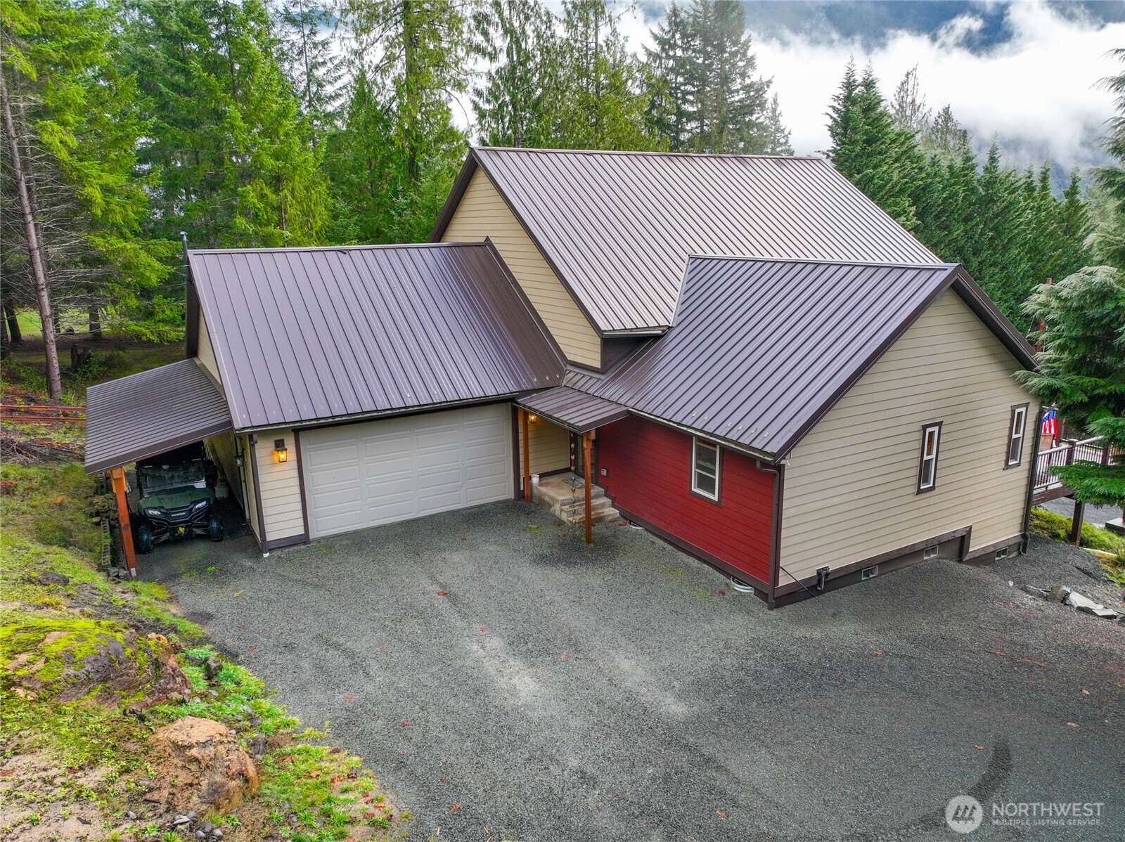 223 Carr Road East Randle, WA 98377 - Photo 2 of 40
