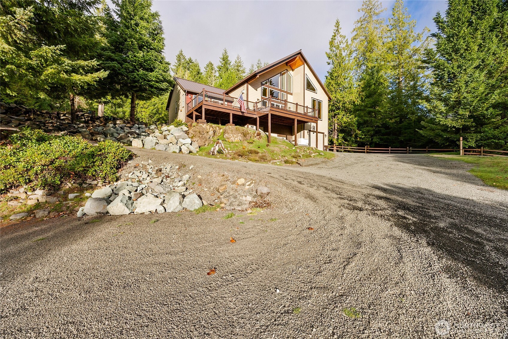 223 Carr Road East Randle, WA 98377 - Photo 4 of 40