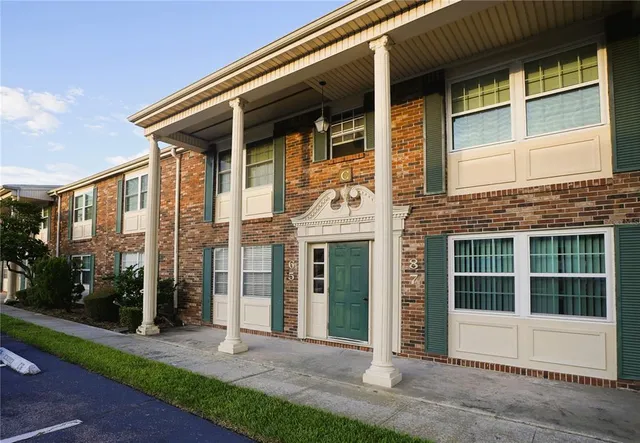$169,000 | 1920 East Edgewood Drive, Unit C5, Lakeland, FL 33803