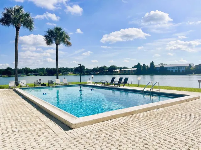 $169,000 | 1920 East Edgewood Drive, Unit C5, Lakeland, FL 33803