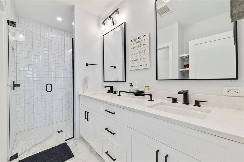 1800 Gulf Boulevard, Unit 1 Indian Rocks Beach, FL 33785 - Photo 34 of 97