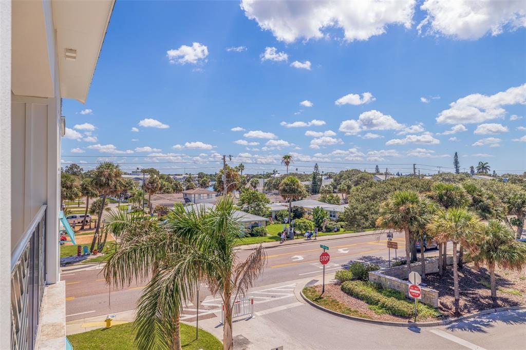 1800 Gulf Boulevard, Unit 1 Indian Rocks Beach, FL 33785 - Photo 54 of 97