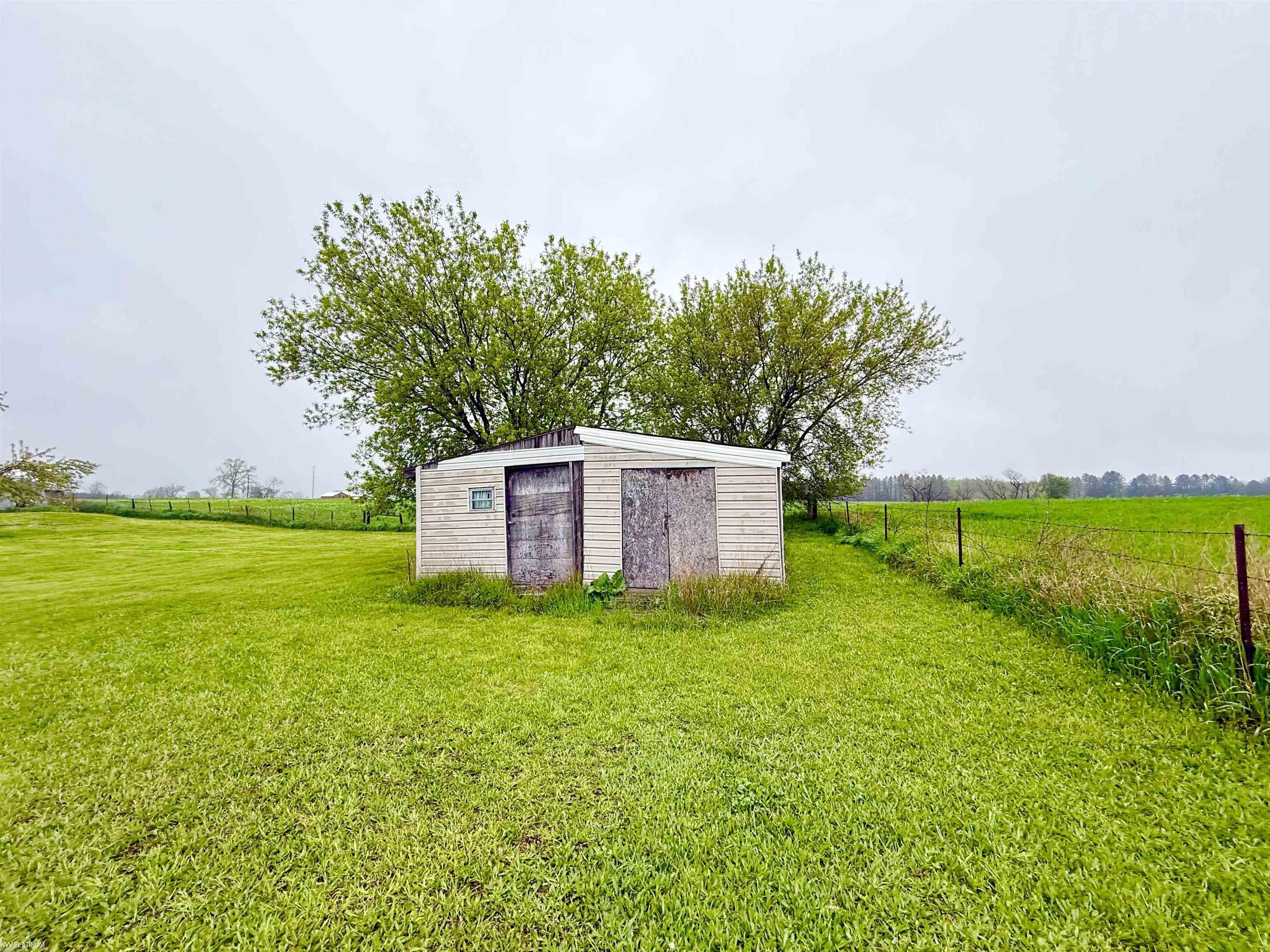 2109 South Bard Road Gladwin, MI 48624 - Photo 24 of 62