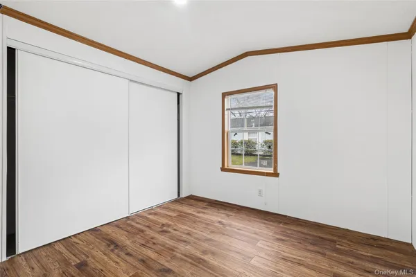 $180,000 | 37 Hubbard Avenue, Unit 5, Riverhead, NY 11901