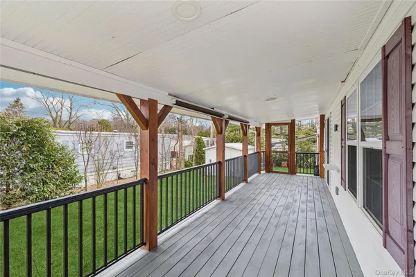 $180,000 | 37 Hubbard Avenue, Unit 5, Riverhead, NY 11901