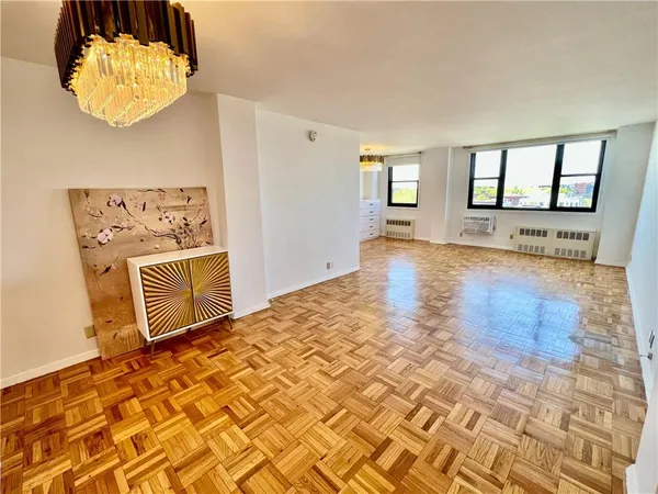 $239,000 | 1360 Ocean Parkway, Unit 8C | Ocean Parkway
