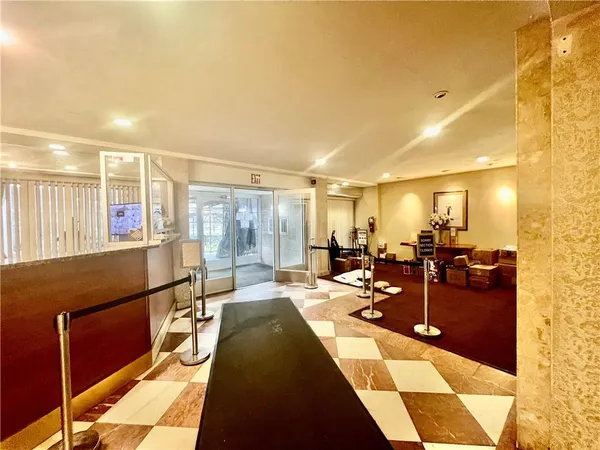 $239,000 | 1360 Ocean Parkway, Unit 8C | Ocean Parkway