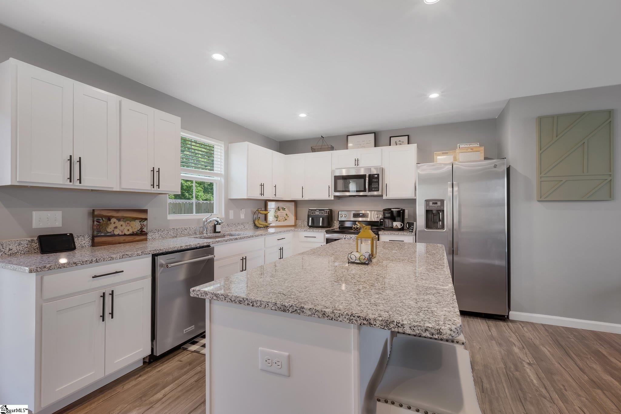 212 Ralston Road Greer, SC 29651 - Photo 15 of 42 Gallery Image 15