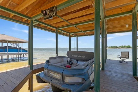 $1,250,000 | 158 Enchanted Drive, Enchanted Oaks, TX 75156