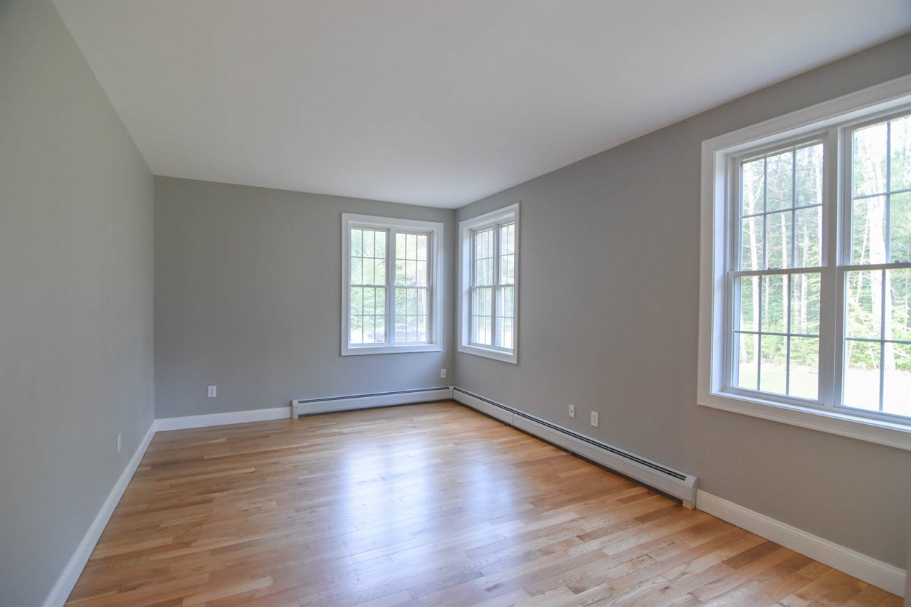 285 Pleasant Pond Road Hopkinton, NH 03229 - Photo 10 of 29
