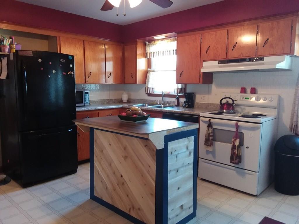 14 Gilbert Street Waterville, ME 04901 - Photo 8 of 30 Kitchen