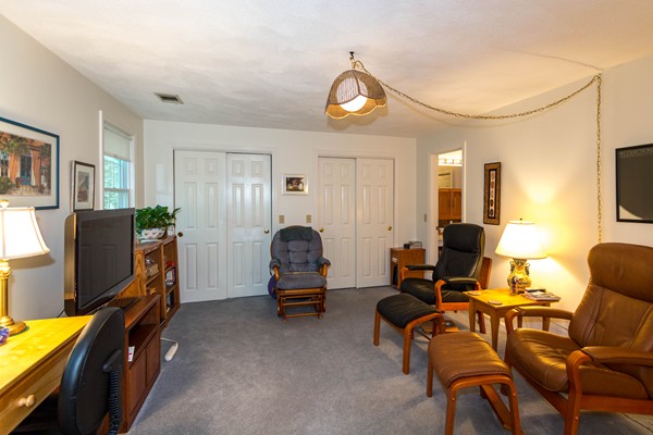 1 Apple Ridge Road, Unit 4 Maynard, MA 01754 - Photo 9 of 17 Gallery Image 9
