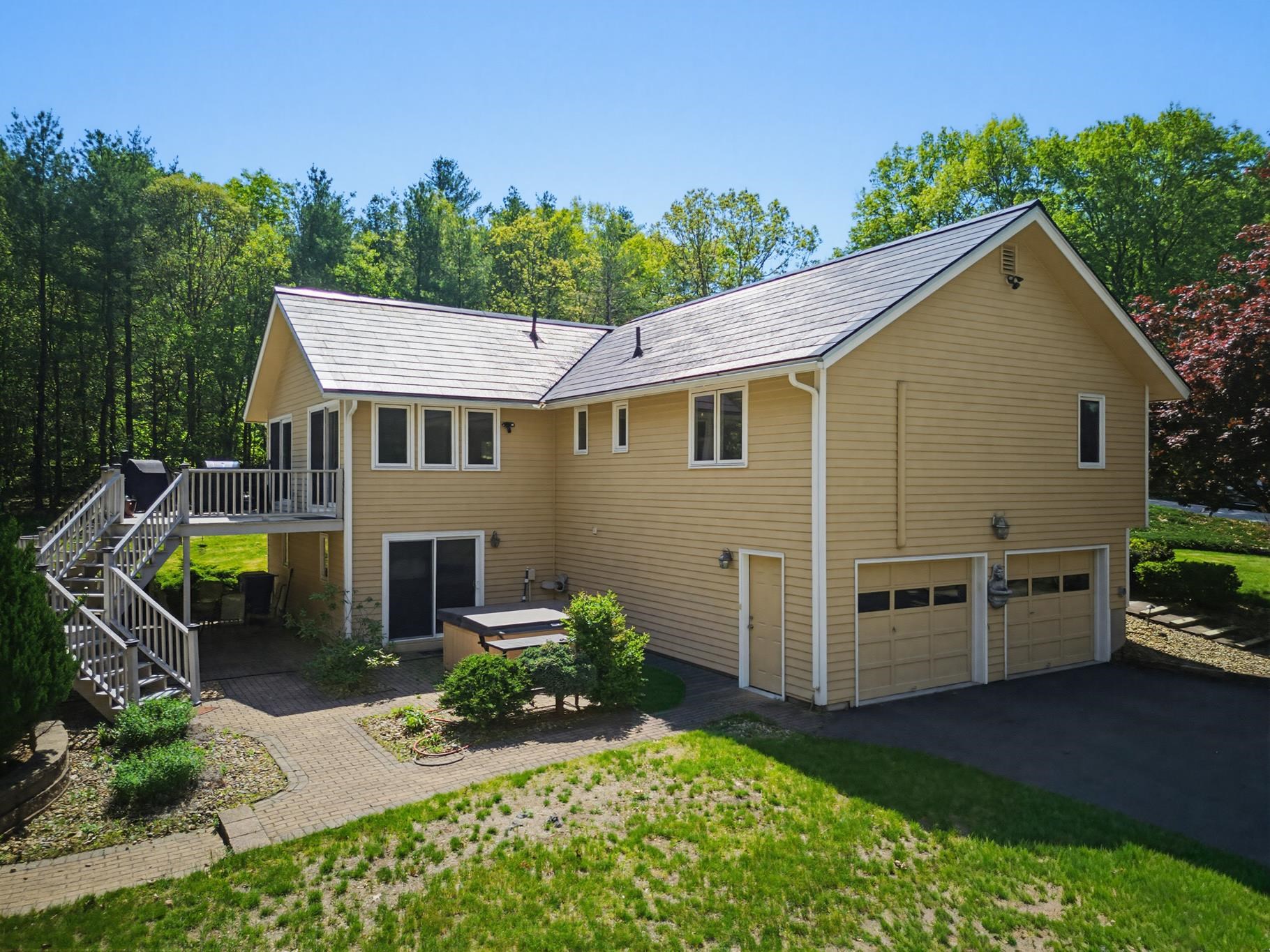 54 Schaefer Circle Hudson, NH 03051 - Photo 41 of 53 Gallery Image 41