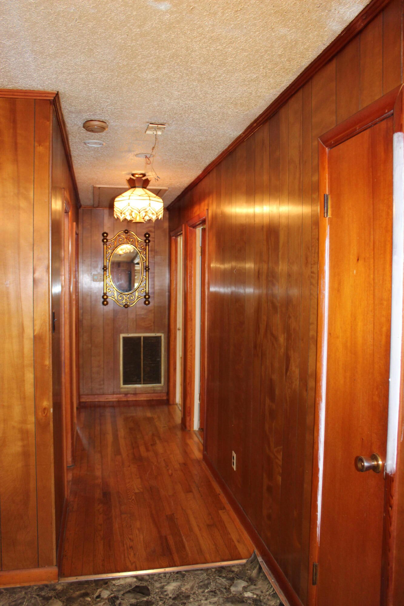 635 Main Street Palmer, TN 37365 - Photo 17 of 27 IMG_1585