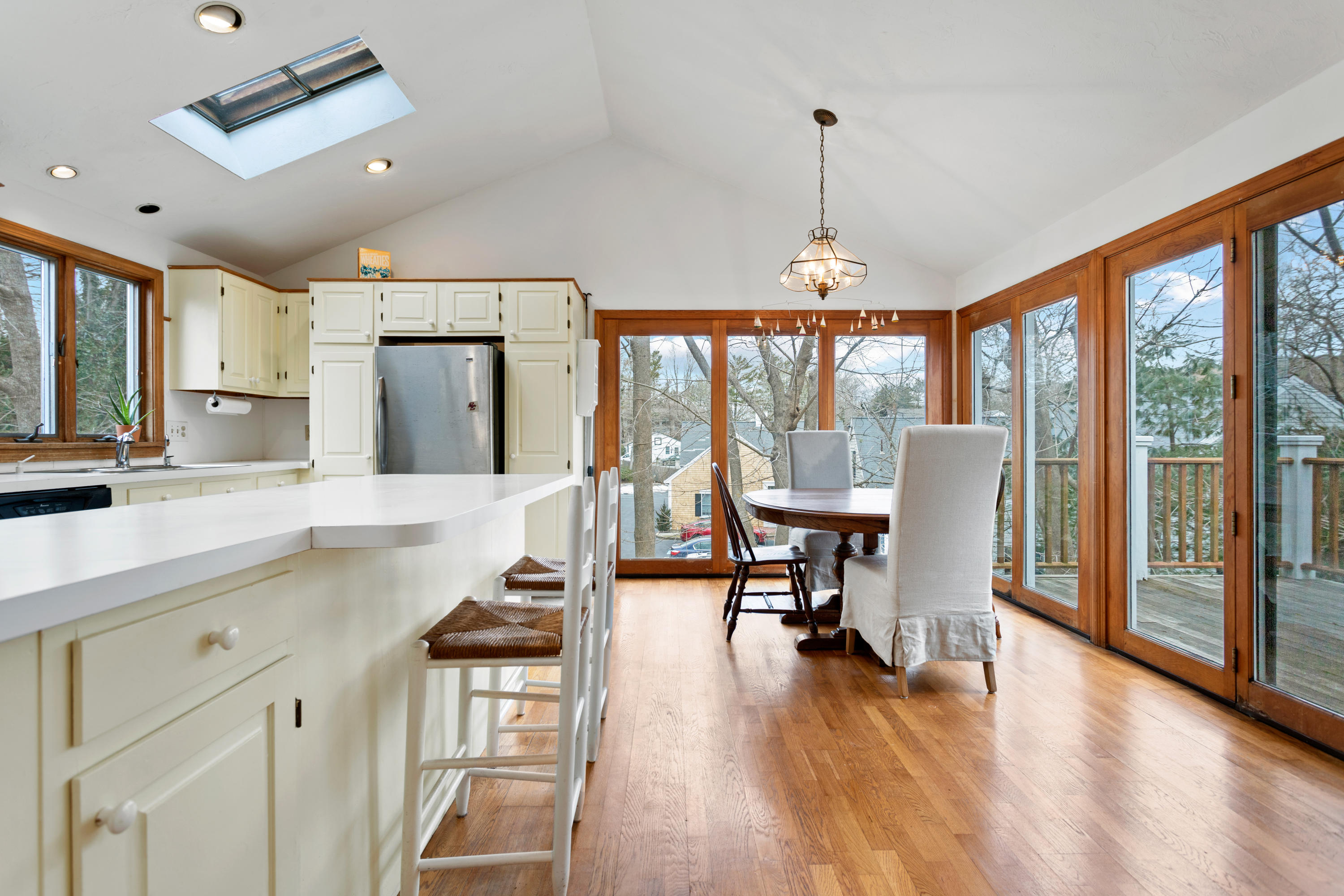 19 East Bay Road Osterville, MA 02655 - Photo 21 of 43 19 East Bay Rd. High Res-3