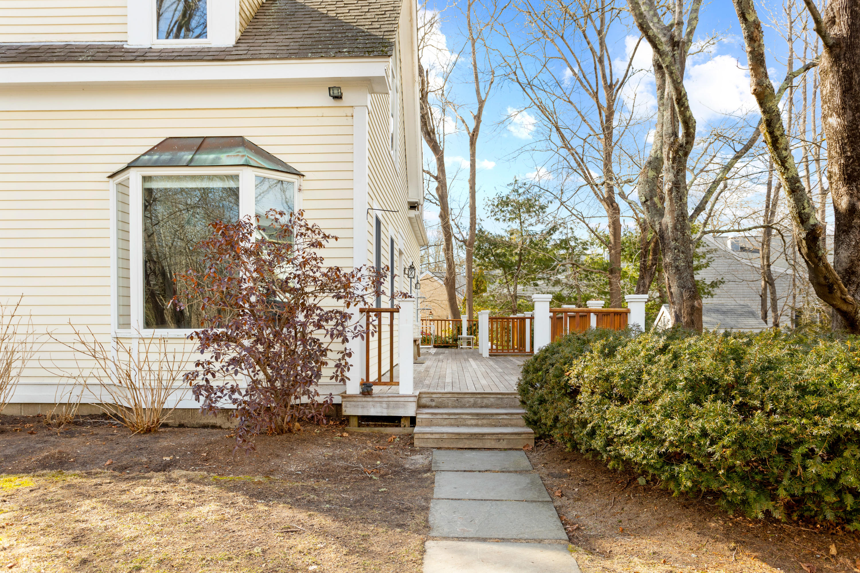 19 East Bay Road Osterville, MA 02655 - Photo 7 of 43 19 East Bay Rd. High Res-32