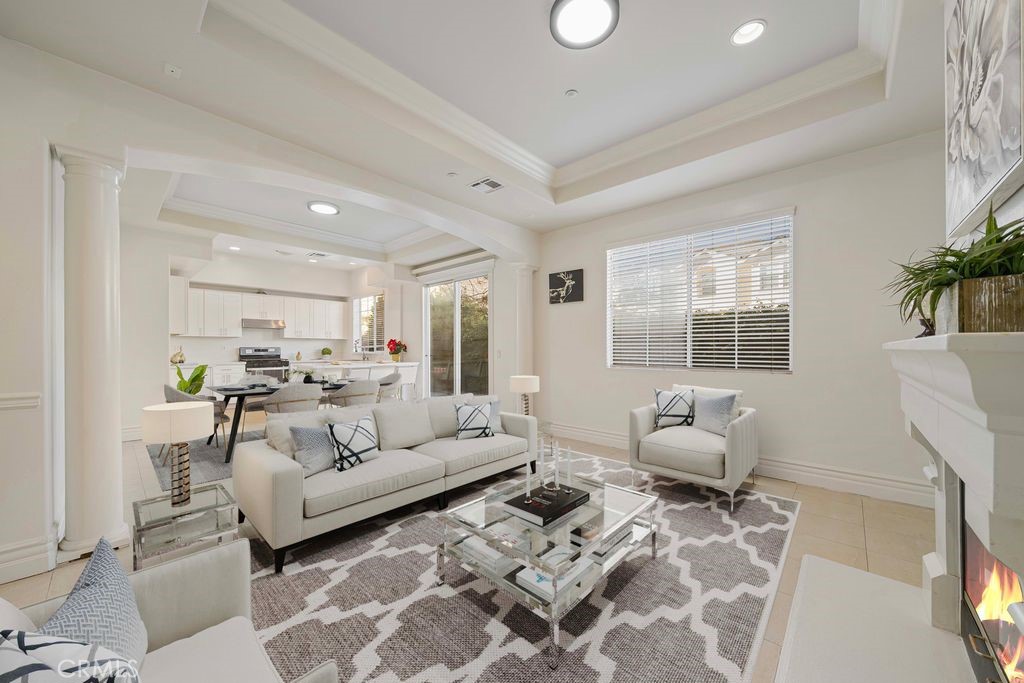 527 Fifth Avenue, Unit B Arcadia, CA 91006 - Photo 5 of 33 a living room with furniture and a large window