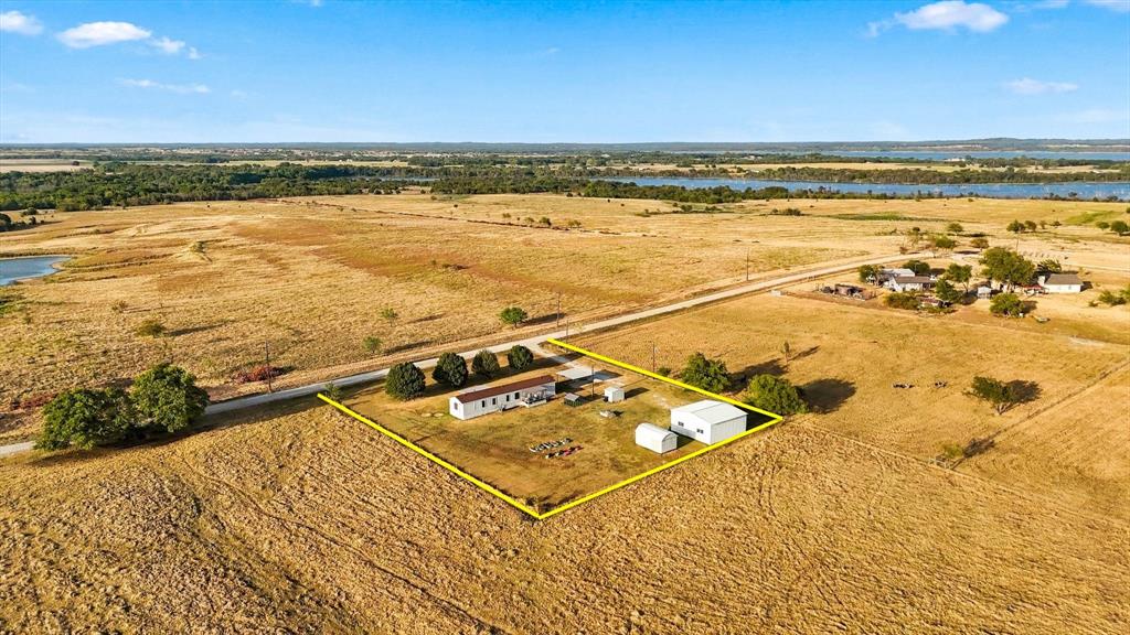 934 Elm Grove Road Valley View, TX 76272 - Photo 2 of 30 Gallery Image 2