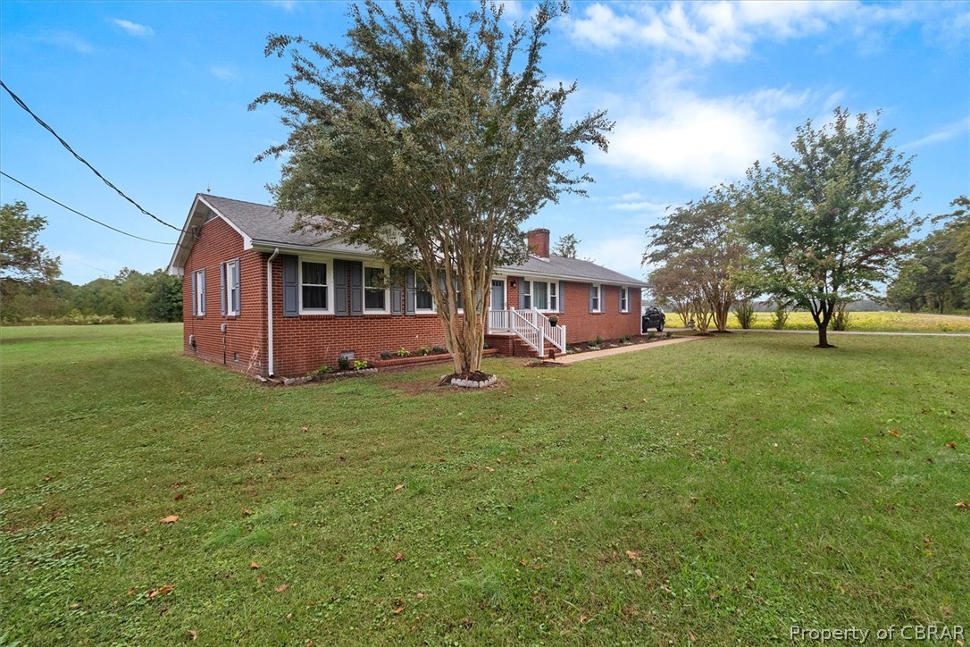 8016 Brays Point Road Hayes, VA 23072 - Photo 3 of 50