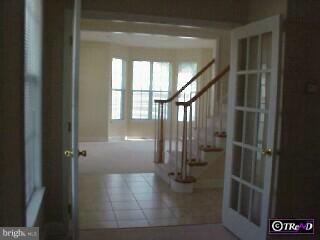 424 Colts Run Road Williamstown, NJ 08094 - Photo 2 of 5