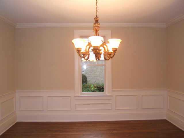 84 North Cassingham Road Columbus, OH 43209 - Photo 4 of 10