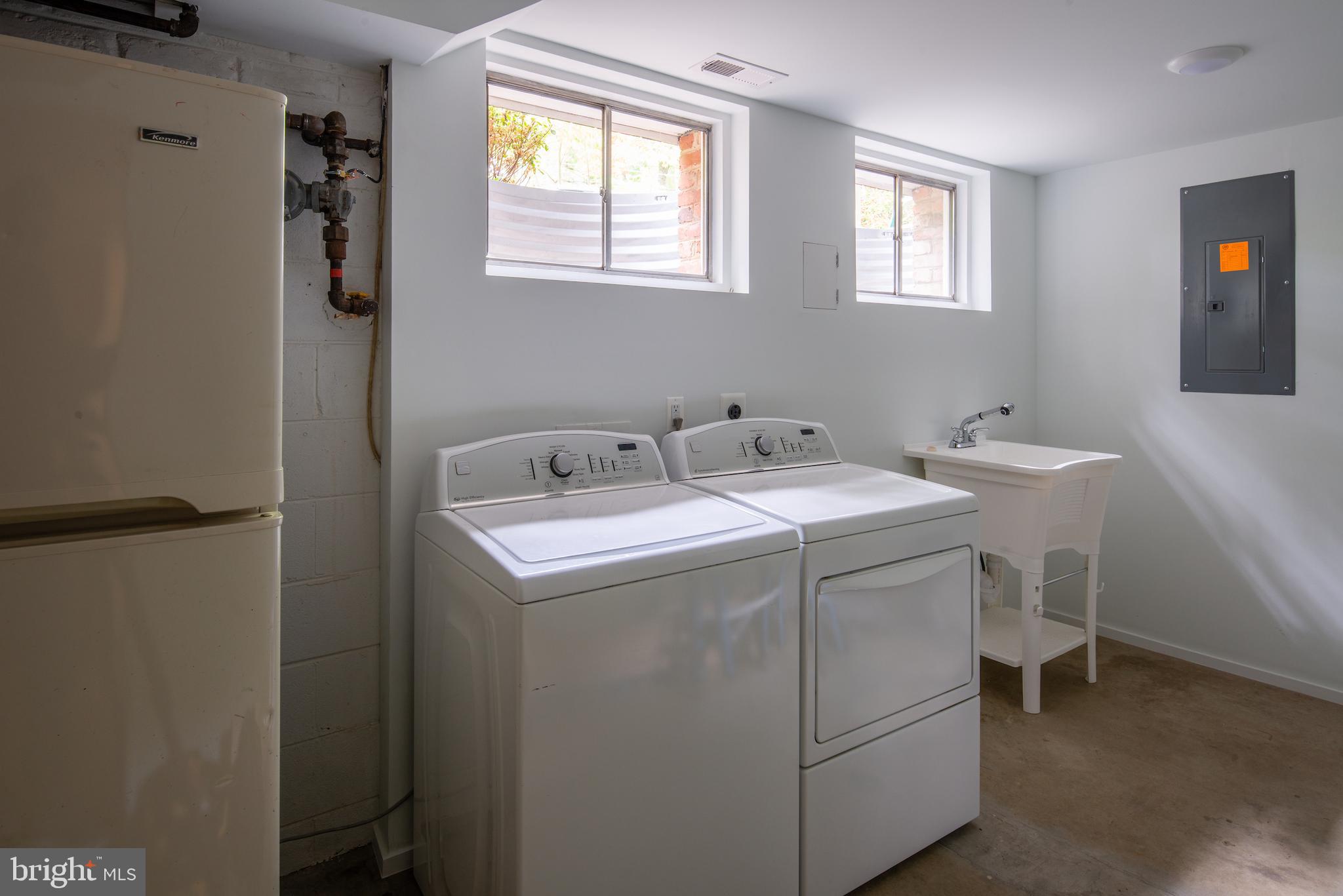 3347 Sheffield Court Falls Church, VA 22042 - Photo 33 of 53 Gallery Image 33