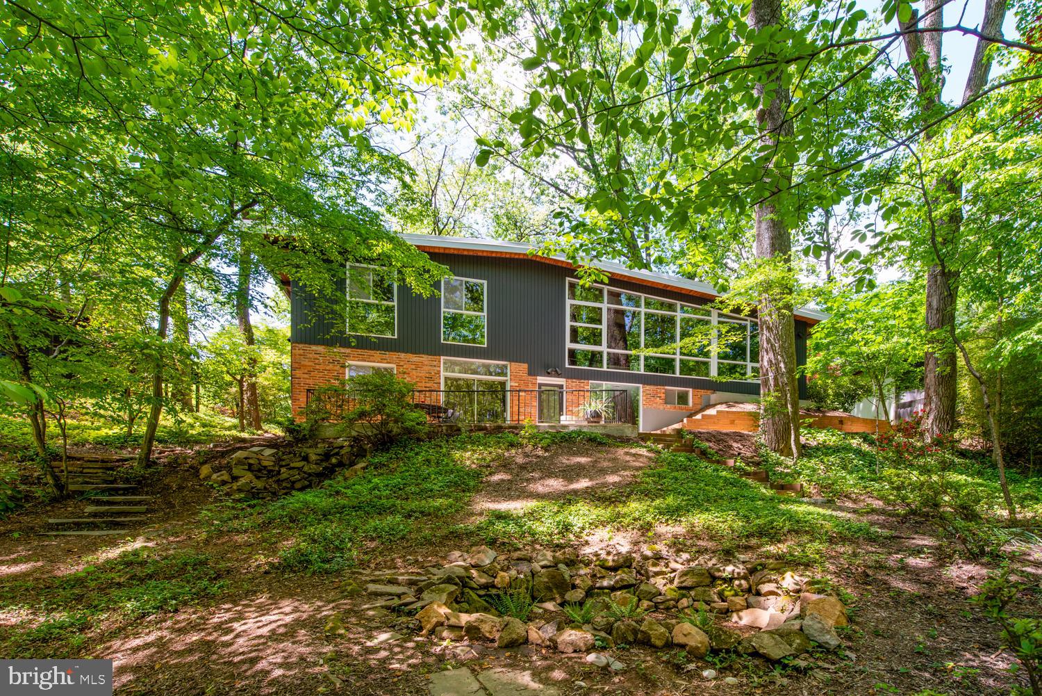 3347 Sheffield Court Falls Church, VA 22042 - Photo 42 of 53 Gallery Image 42