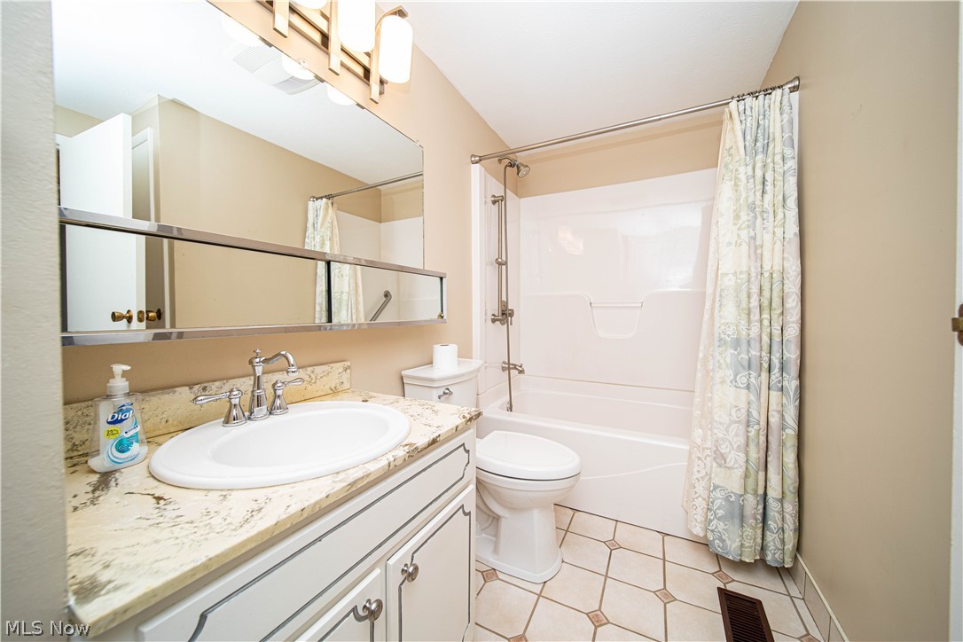 1805 Orkney Road Madison, OH 44057 - Photo 20 of 33