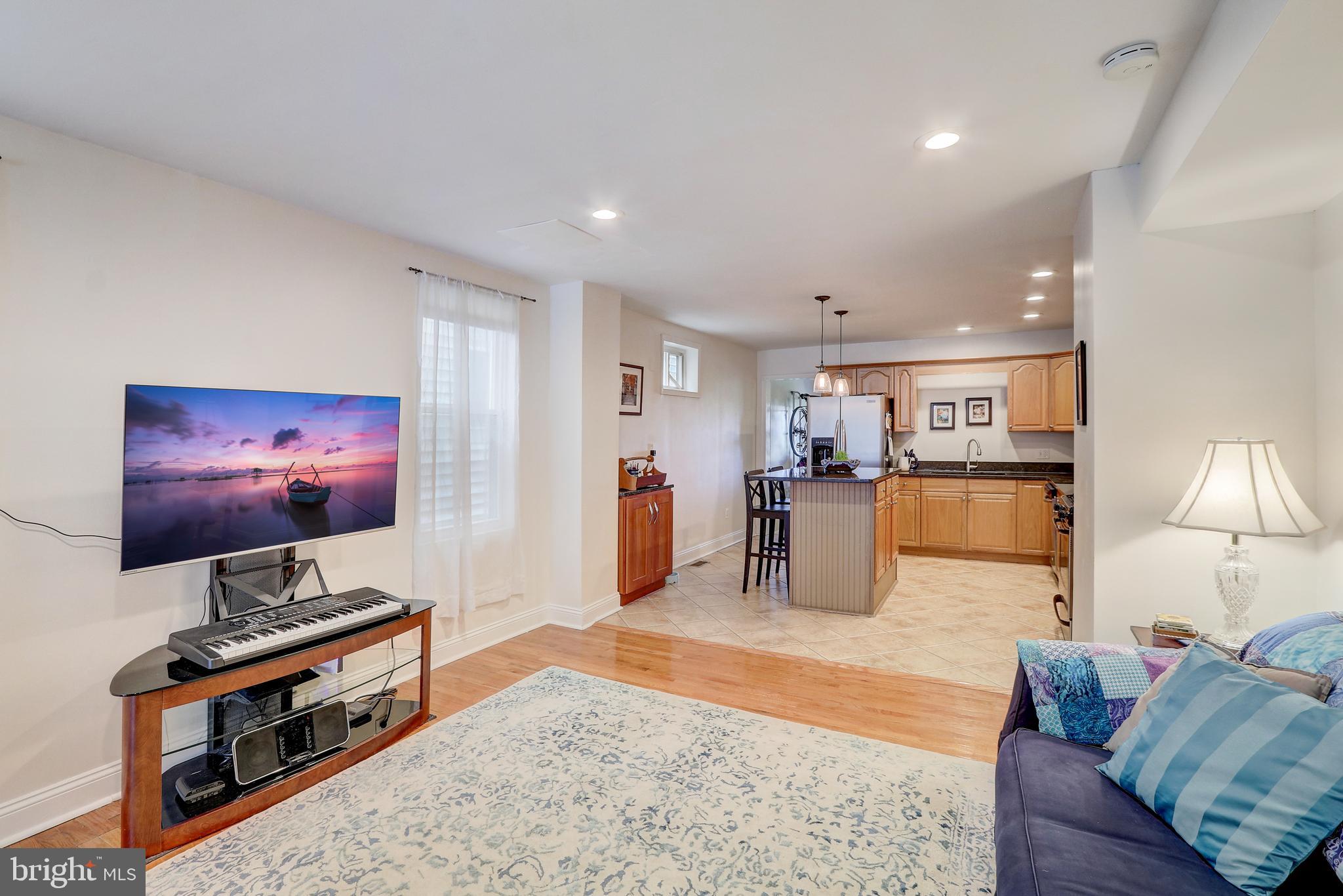 2915 Keswick Road Baltimore, MD 21211 - Photo 7 of 31 Gallery Image 7