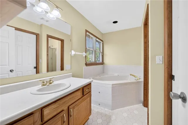 $3,700 | 15 High Point Circle, Harrison City, PA 15636