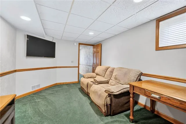 $3,700 | 15 High Point Circle, Harrison City, PA 15636