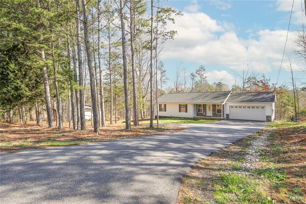 3642 Williams Bridge Road Toccoa, GA 30577 - Photo 3 of 25