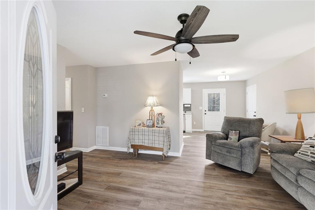 3642 Williams Bridge Road Toccoa, GA 30577 - Photo 5 of 25